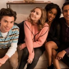 Love, Victor: Rachel Hilson, Bebe Wood, Anthony Turpel e Michael Cimino nella serie