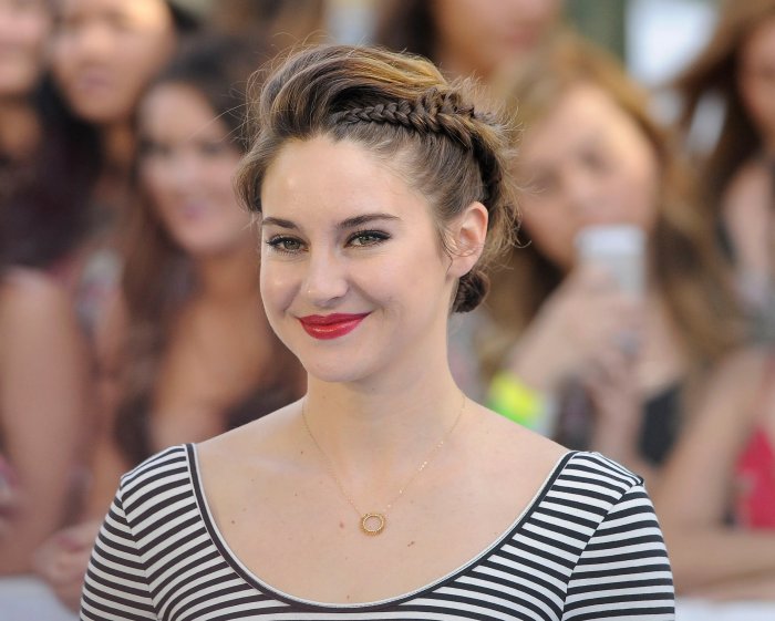 Shailene Woodley conferma: "Sì, sono fidanzata con Aaron Rodgers"