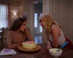 Ginny & Georgia, la recensione: la serie Netflix che strizza l'occhio a Una mamma per amica