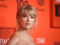 Taylor Swift e le critiche a Netflix e a Ginny &amp; Georgia: 'Baste degradare le donne!'