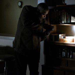 Fino all'ultimo indizio: Denzel Washington durante una scena