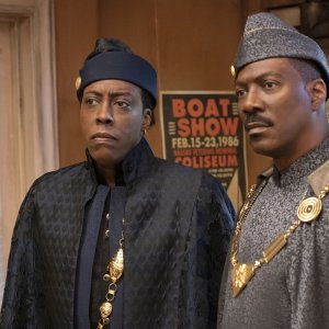 Il Principe cerca figlio: Eddie Murphy, Arsenio Hall in una scena