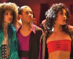 Pose finirà con la stagione 3, il saluto commosso del cast: 'Abbiamo fatto la storia'