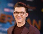 Tom Holland è un fan di WandaVision: 'La mia serie Marvel preferita, finora'