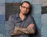 Kurt Sutter debutta alla regia di un film con The Beast, prodotto da Blumhouse per Netflix