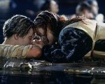 Titanic: Leonardo DiCaprio e la sua risposta a Brad Pitt sulla morte di Jack