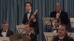 La Bambina Che Non Voleva Cantare - Clip - Ma Che Freddo Fa