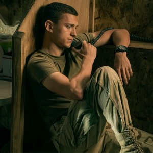 Cherry - Innocenza perduta: Tom Holland durante una scena