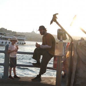 Paper Lives: una scena