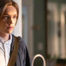 Quello che tu non vedi: Charlie Plummer durante una scena