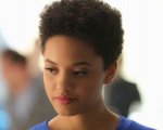 The Flash: Kiersey Clemons confermata nel ruolo di Iris West