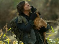 The Walking Dead 10: Norman Reedus voleva adottare il cucciolo di cane con cui ha recitato