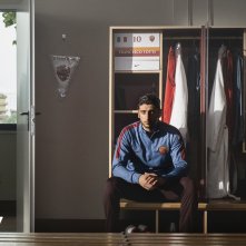 Speravo de morì prima: Pietro Castellitto in una scena