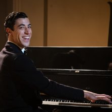 Carosello Carosone: Eduardo Scarpetta in una sequenza