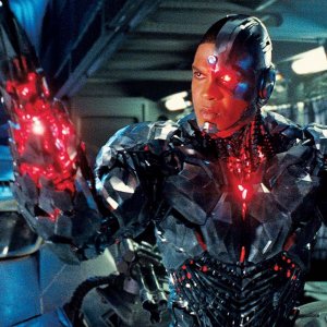 Zack Snyder's Justice League: Ray Fisher in una scena
