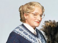 Mrs. Doubtfire: 'Esiste una versione del film vietata ai minori', svela il regista