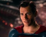 Justice League, Zack Snyder sui famosi baffi di Henry Cavill: 'Potevano rovinare 10 anni di lavoro'