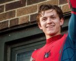 Spider-Man: No Way Home, la controfigura di Andrew Garfield sul set insieme a quella di Tom Holland (foto)