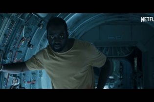 Estraneo A Bordo - Trailer Italiano