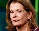 Jessica Walter è morta a 80 anni, era Lucille Bluth in Arrested Development