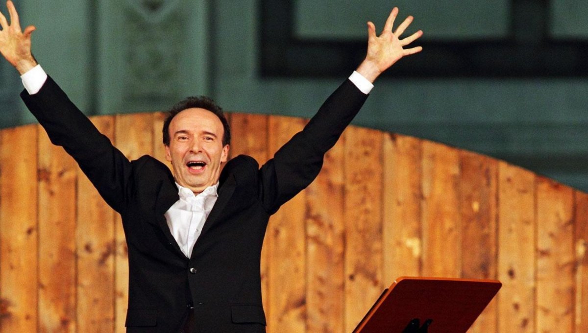Roberto Benigni legge Il Quinto dell'Inferno per il Dantedì, stasera su