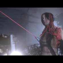 Le ali non sono in vendita, viaggio nel labirinto della fast fashion: una scena