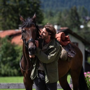 Un passo dal cielo 6: Daniele Liotti in una scena