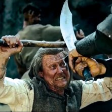 The Rising Hawk - L'ascesa del Falco: Robert Patrick in una scena di combattimento