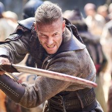 The Rising Hawk - L'ascesa del Falco: Oliver Trevena in una scena di combattimento