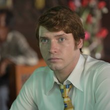 The Serpent: Billy Howle in una scena della serie Netflix