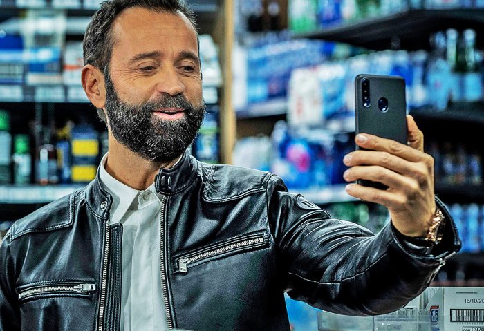 Genitori vs Influencer, Fabio Volo: “Ti accorgi di essere diventato un boomer quando balli”