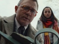 Cena con Delitto: Daniel Craig e Rian Johnson guadagneranno 100 milioni di dollari grazie al sequel