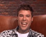LOL: chi ride è fuori, Fedez ringrazia i concorrenti con un video dietro le quinte