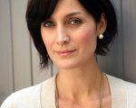 Carrie-Anne Moss: 'Quando ho compiuto 40 anni mi hanno offerto il ruolo di una nonna'