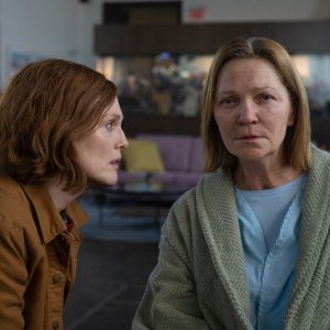 Lisey's Story: Julianne Moore e Joan Allen in una scena