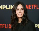 Shining Vale: Courteney Cox, Greg Kinnear e Mira Sorvino nella serie STARZ