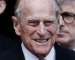 Il Principe Filippo: la foto del suo scherzo alla Regina Elisabetta II divenne virale