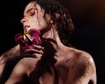 Emma Watson è 'affascinata dalla cultura BDSM', ecco perché