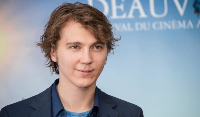Spaceman: Paul Dano e Kunal Nayyar nel film Netflix con Adam Sandler