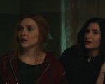 WandaVision: Elizabeth Olsen rivela il 'regalo da strega' ricevuto da Kathryn Hahn
