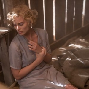 Dreamland: Margot Robbie in una scena del film