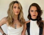 Oscar 2021: Cara Delevingne e Paris Jackson paparazzate insieme a fine serata (FOTO)