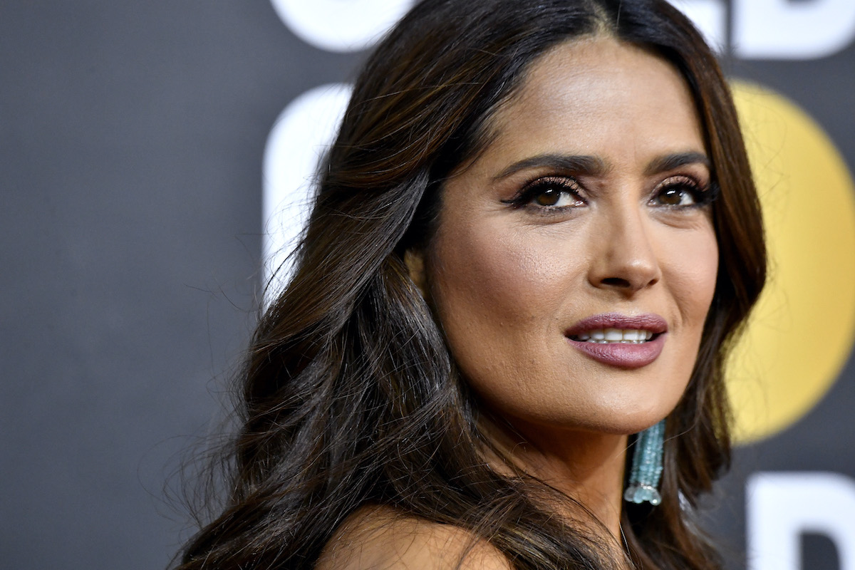 House of Gucci: Salma Hayek è la maga Pina Auriemma nelle foto dal set