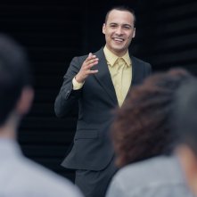 The Girlfriend Experience 3: Frank Dillane in una scena della serie