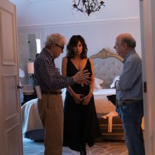 Rifkin's Festival: Woody Allen, Wallace Shawn, Gina Gershon sul set