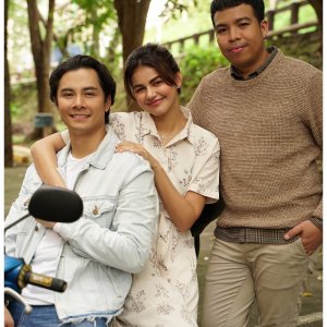 Dito at Doon: un'immagine dal set