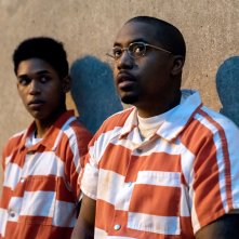 Monster:  Kelvin Harrison Jr. e Nasir Jones in una scena