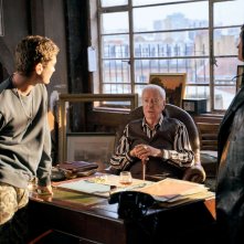 Twist: Michael Caine in una scena