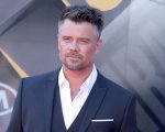 Josh Duhamel condivide il video della sua 'esperienza pre-morte' durante le riprese di Shotgun Wedding