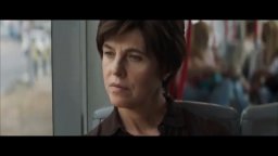 Stitches - Un Legame Privato -  Clip 2  Ti Cerco In Ogni Volto